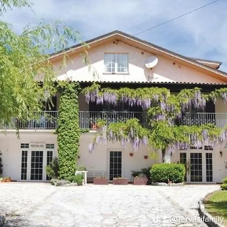 Villa Glicine Con Piscina E Camino Ad Apecchio, Marche