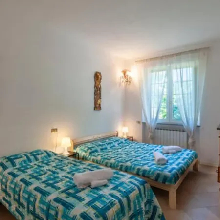 Glicine Villa *