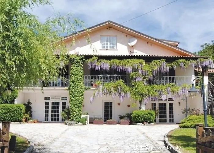 Villa Glicine Con Piscina E Camino Ad Apecchio, Marche