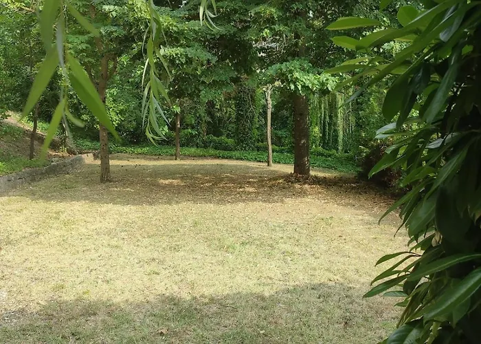 Glicine Con Piscina E Camino Ad Apecchio, Marche Apecchio